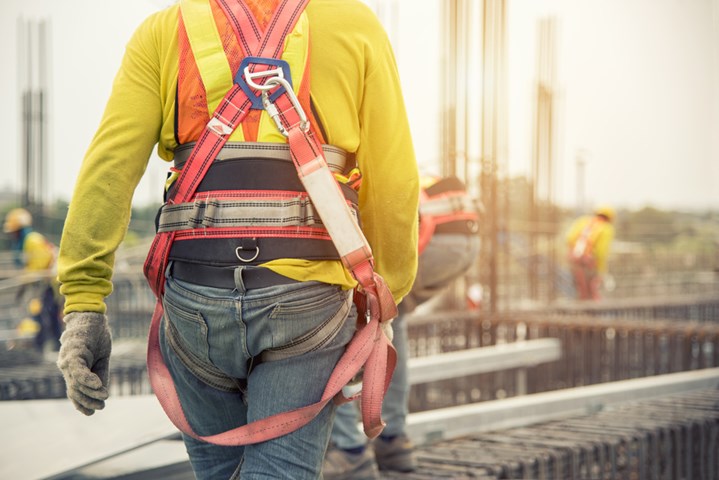 Working safely on the construction site